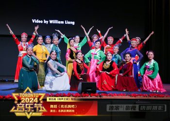 【视频】《欢乐跳吧》东枫彩舞蹈组