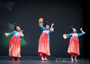 【视频】《执镜佣》蔓玲舞蹈学校