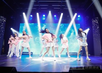 【视频】K-POP《Attention + Superwoman》