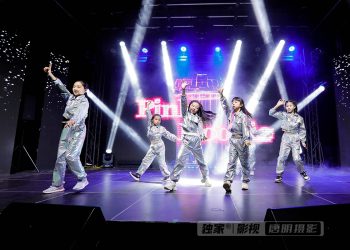 【视频】K-pop《Pink Hoodie》