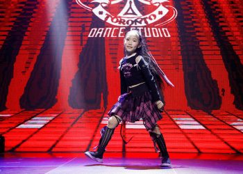 【视频】《APT》| 演出：Anya Li