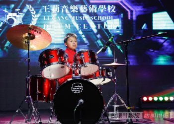 【视频】《Love Like Woe》| 表演：Tim