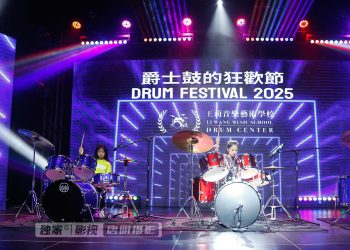 【视频】《Call Me Maybe》| 表演：Natania, Ashely