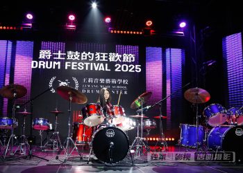 【视频】《Queencard》| 表演： Angelina