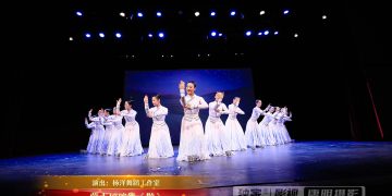 【视频】蒙古顶碗舞《敬》| 演出：杨洋舞蹈工作室