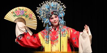 【视频】《贵妃醉酒·海岛冰轮初转腾》| 演出：胡昕羽