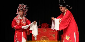 【视频】《盘妻索妻·洞房》| 演出：Leslie、Hailey