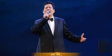 【视频】男声独唱《长江水日夜流》| 演唱：张峰